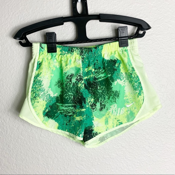 Nike Other - 🌻 Nike | Green Patterned Athletic Shorts